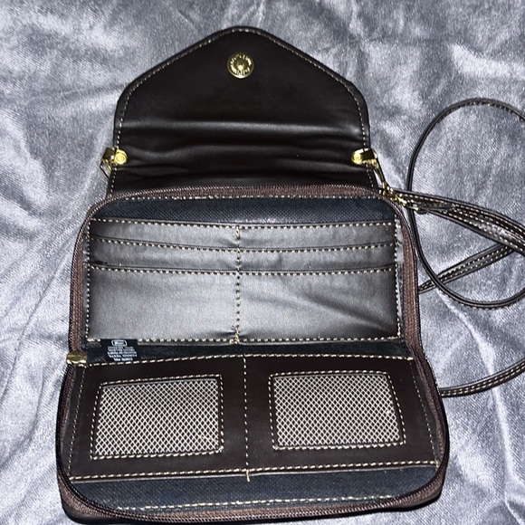 Leather Crossbody Wallet - Picture 2 of 3